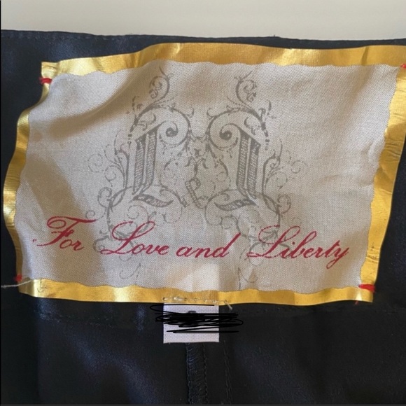ISO: For Love and Liberty Silk Cargo Pants - Size 8 or 6!!! - Picture 4 of 5